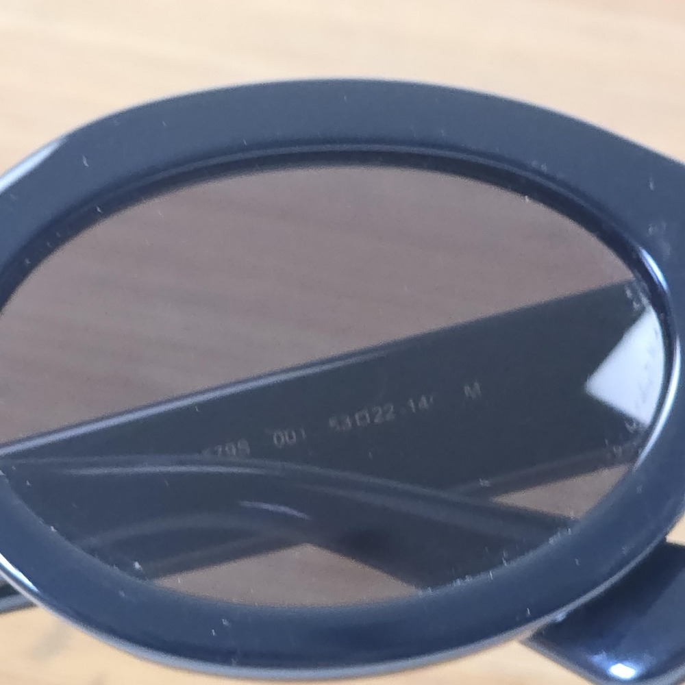 Gucci GG1579S Sunglasses Womens 53-22-140 Black Gray Oval Tinted Plastic Italy - Picture 14 of 16
